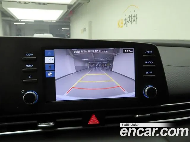 Hyundai AVANTE 2024 — фото 16