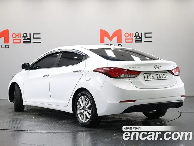 Hyundai AVANTE 2015 — фото 4