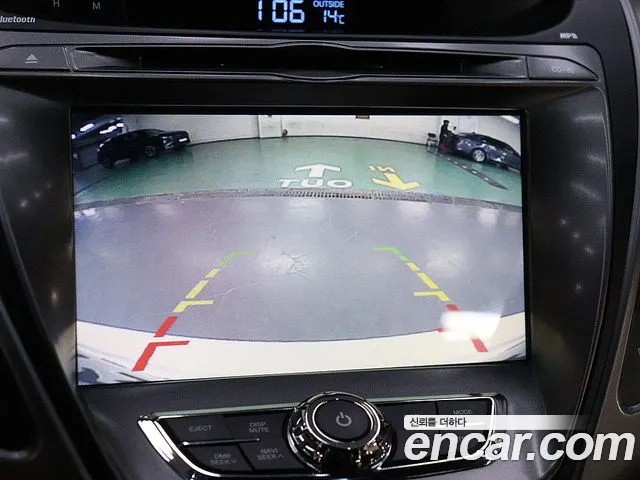 Hyundai AVANTE 2015 — фото 10