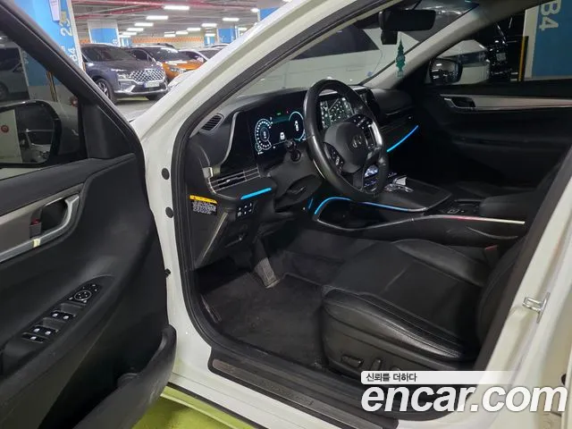 Hyundai Grandeur 2020 — фото 10