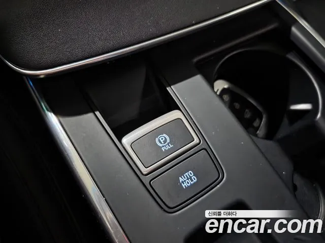 Hyundai Grandeur 2020 — фото 17
