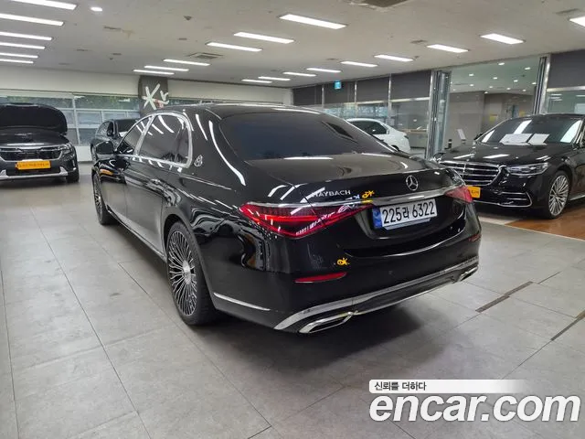 Mercedes-Benz S-Class 2023 — фото 2