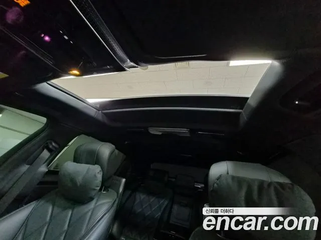 Mercedes-Benz S-Class 2023 — фото 15