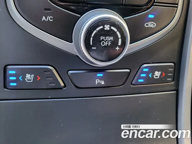 Hyundai AVANTE 2016 — фото 13