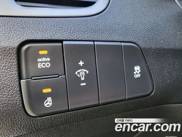 Hyundai AVANTE 2016 — фото 15