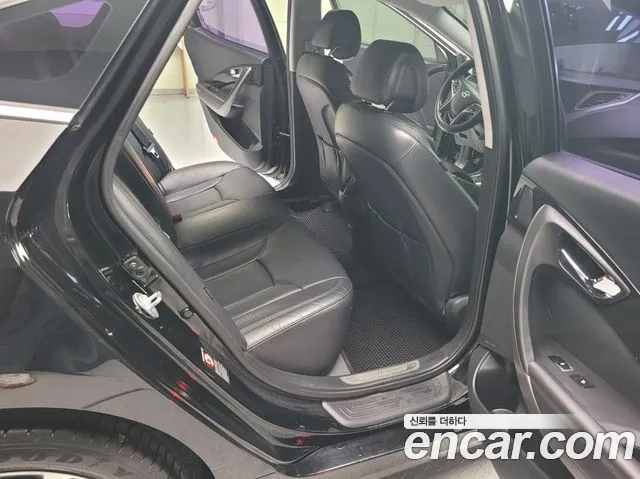 Hyundai Grandeur 2015 — фото 13