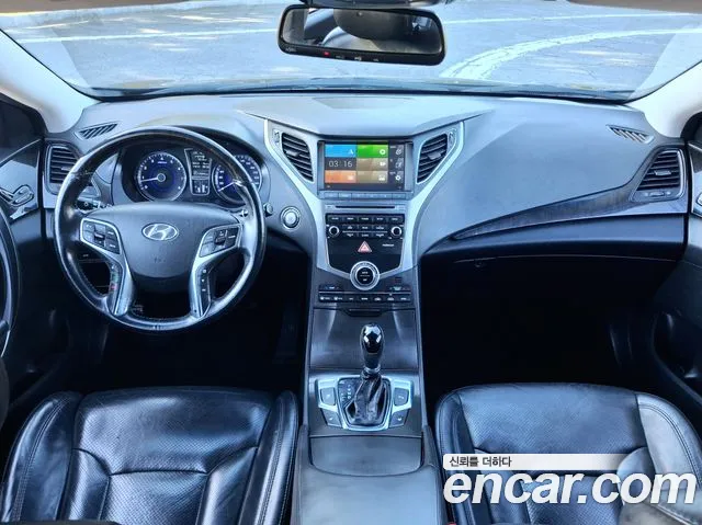 Hyundai Grandeur 2015 — фото 10
