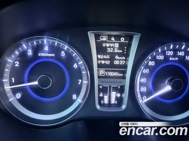 Hyundai Grandeur 2015 — фото 11