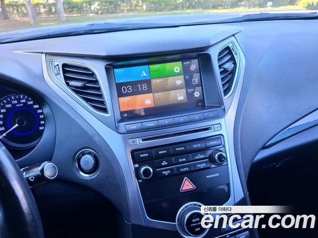 Hyundai Grandeur 2015 — фото 12