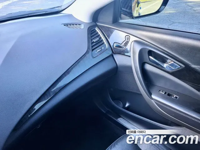 Hyundai Grandeur 2015 — фото 17