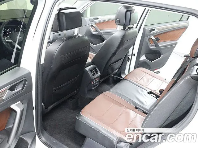 Volkswagen Tiguan 2023 — фото 15