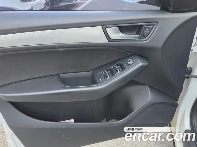 Audi Q5 2015 — фото 11