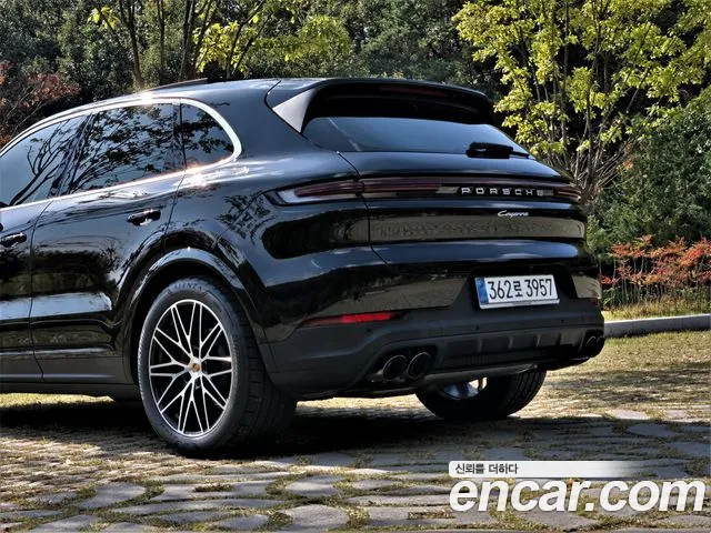 Porsche Cayenne 2025 — фото 20