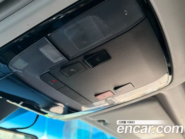 Hyundai Staria 2022 — фото 13