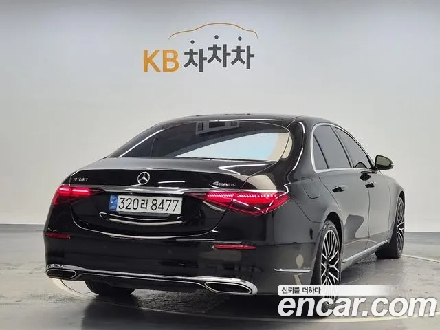 Mercedes-Benz S-Class 2022 — фото 3