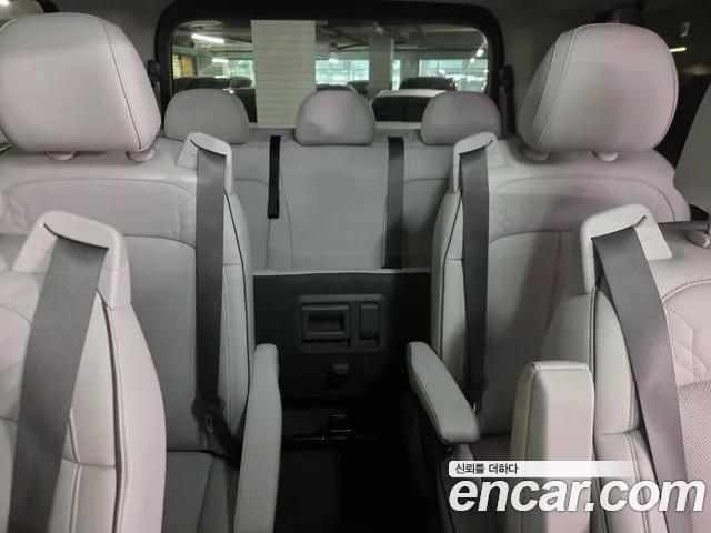 Hyundai Staria 2022 — фото 11