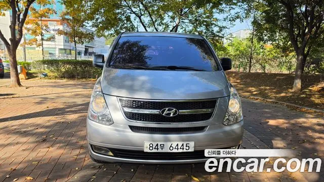 Hyundai Starex 2014 — фото 2