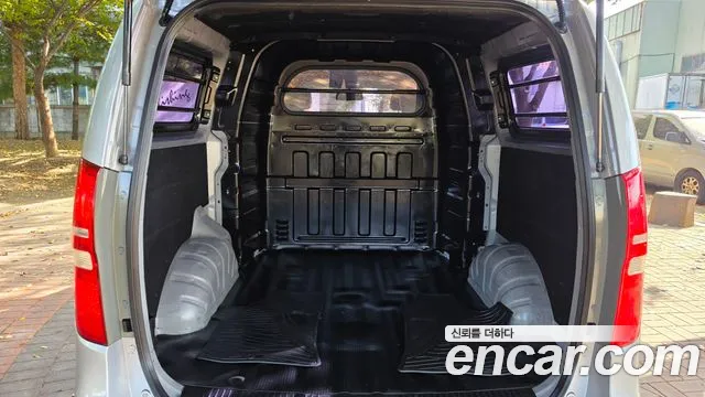 Hyundai Starex 2014 — фото 18