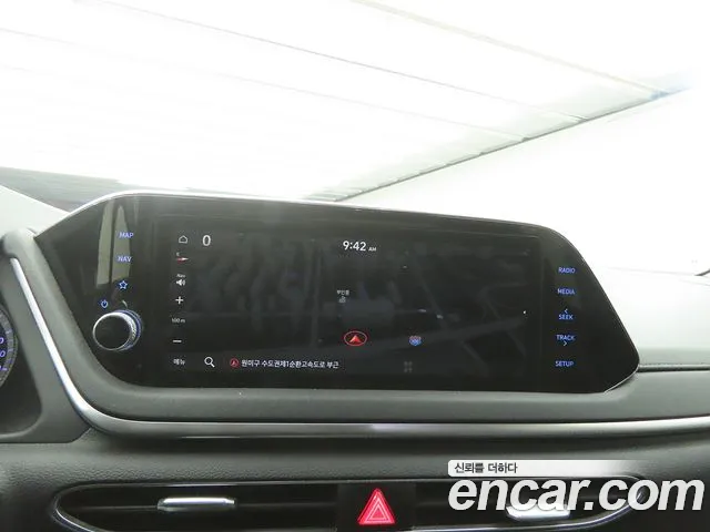 Hyundai Sonata 2022 — фото 13