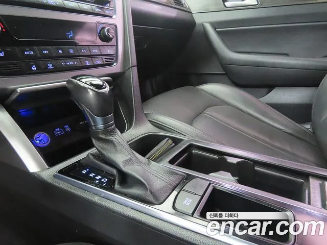 Hyundai Sonata 2015 — фото 11