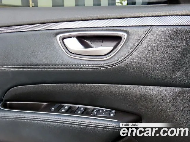 Renault Korea SM6 2016 — фото 11