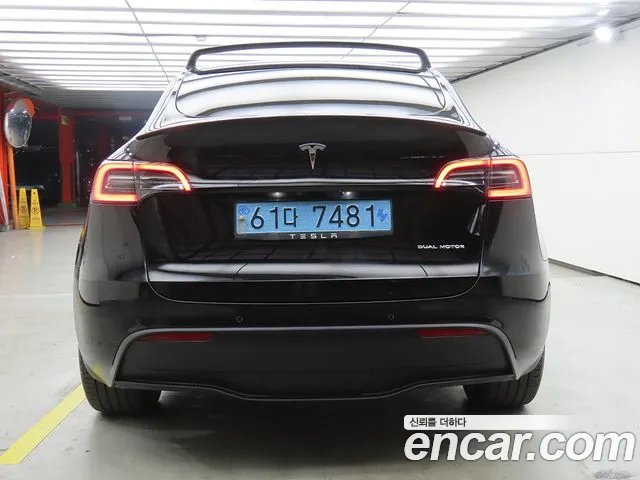 Tesla Model Y 2022 — фото 4