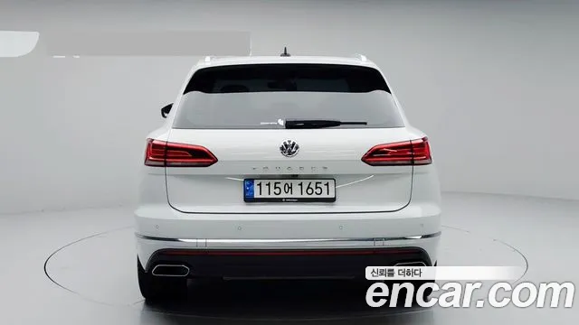 Volkswagen Touareg 2020 — фото 4