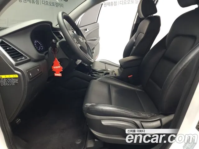 Hyundai Tucson 2016 — фото 9