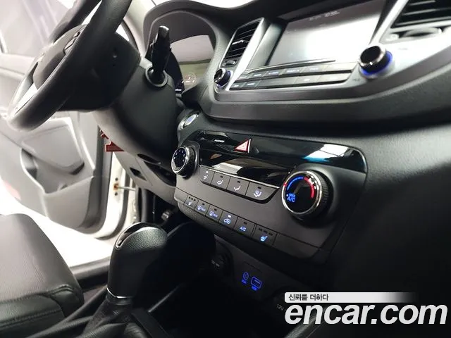 Hyundai Tucson 2016 — фото 14