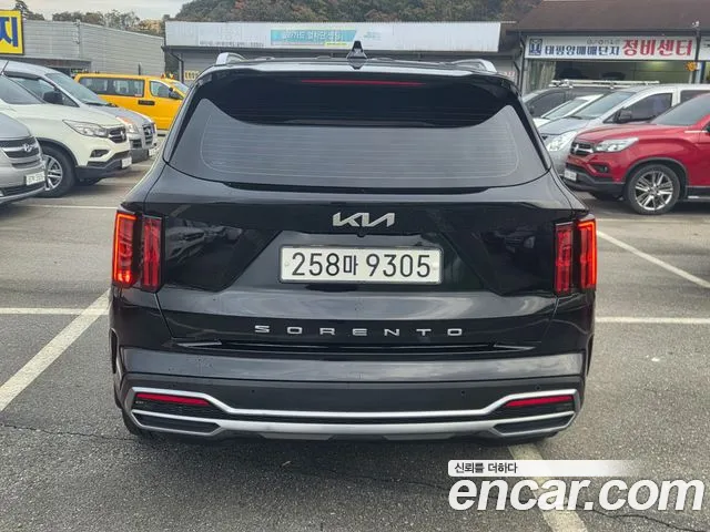 Kia Sorento 2022 — фото 4