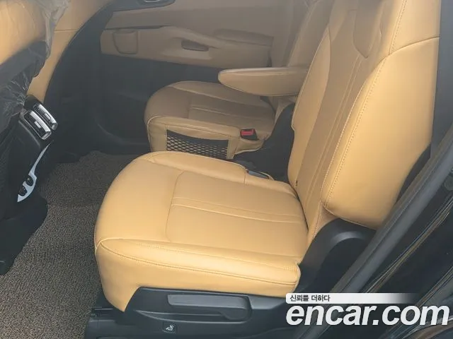 Kia Sorento 2022 — фото 8