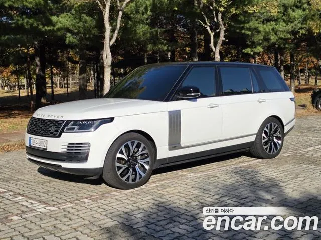 Land Rover Range Rover 2020 — фото 1