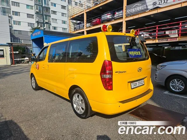 Hyundai Starex 2019 — фото 5