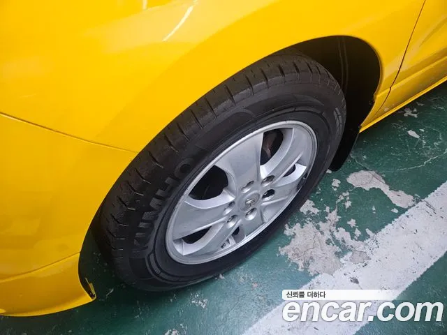 Hyundai Starex 2019 — фото 18