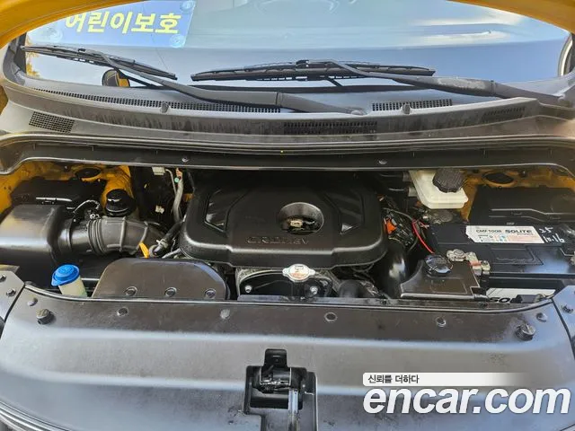 Hyundai Starex 2019 — фото 19