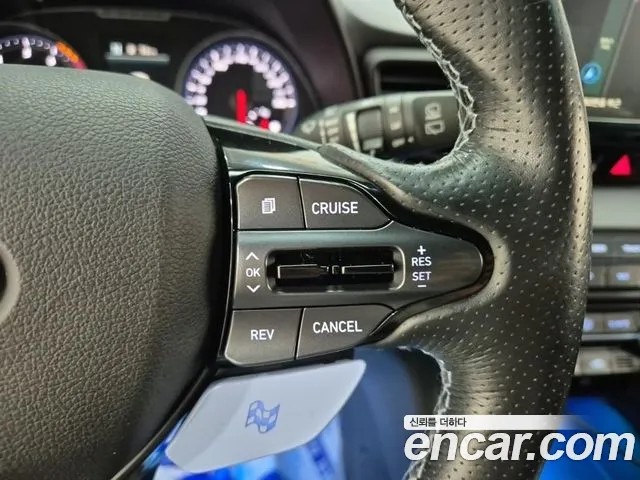 Hyundai Veloster 2020 — фото 16