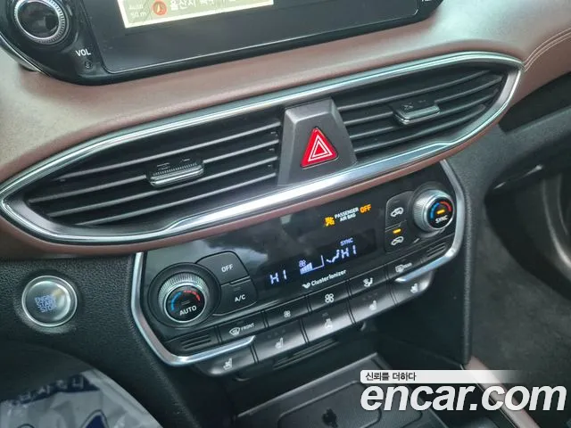 Hyundai Santafe 2020 — фото 17