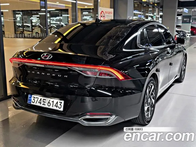 Hyundai Grandeur 2022 — фото 4