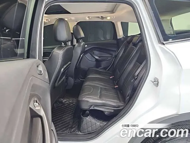 Ford Kuga 2016 — фото 12