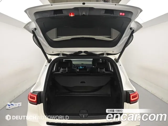 Mercedes-Benz GLB-Class 2020 — фото 19