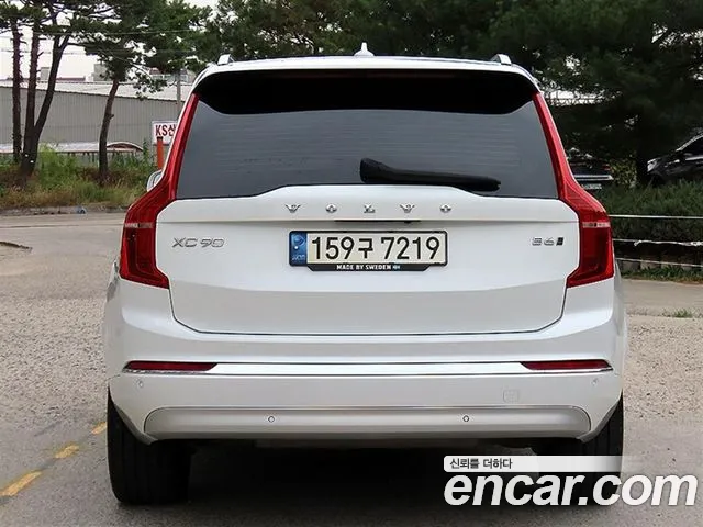 Volvo XC90 2022 — фото 4