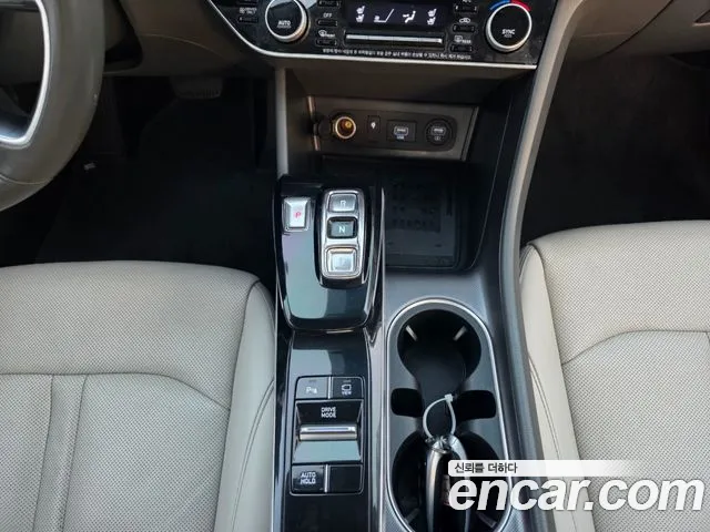 Hyundai Sonata 2020 — фото 9