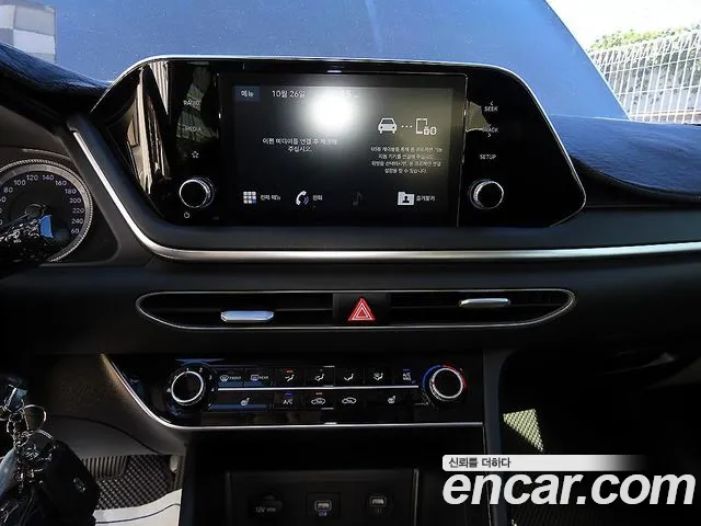 Hyundai Sonata 2020 — фото 14