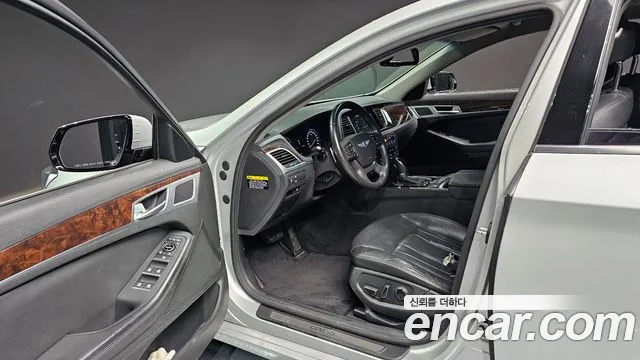 Hyundai Genesis 2016 — фото 11