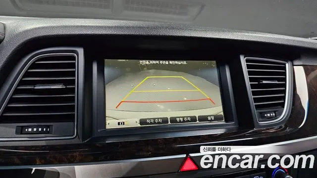 Hyundai Genesis 2016 — фото 15