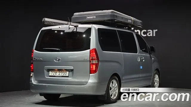 Hyundai Starex 2019 — фото 2