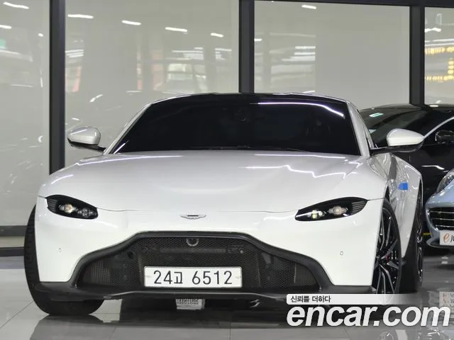 Aston Martin Vantage
