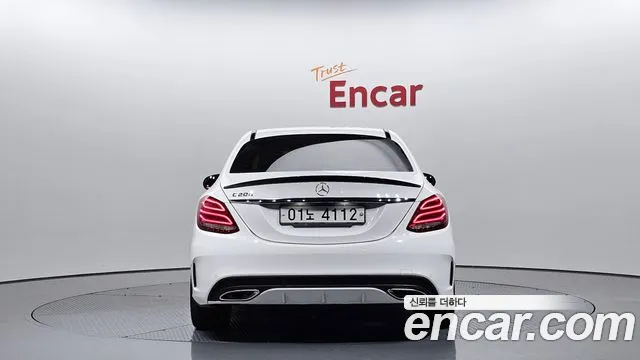 Mercedes-Benz C-Class 2017 — фото 4