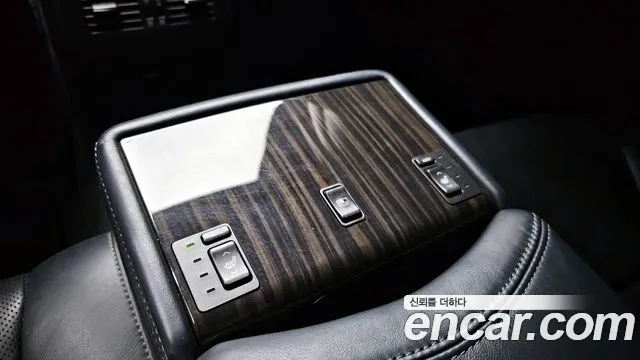 Lexus LS 2013 — фото 18