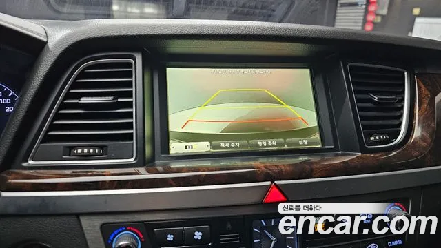 Hyundai Genesis 2016 — фото 15